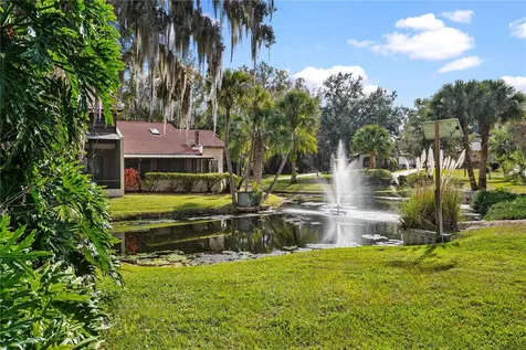 402 Clusterwood Drive Yalaha FL 34797