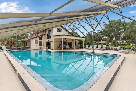 402 Clusterwood Drive Yalaha FL 34797
