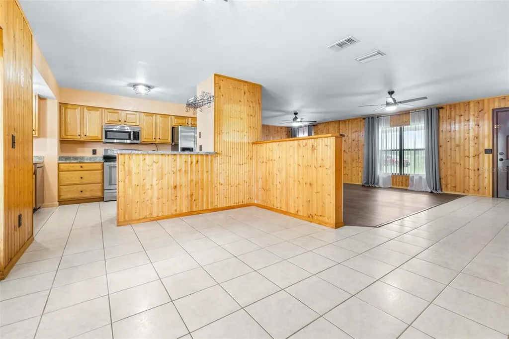 1645 County Road 630 W Frostproof FL 33843