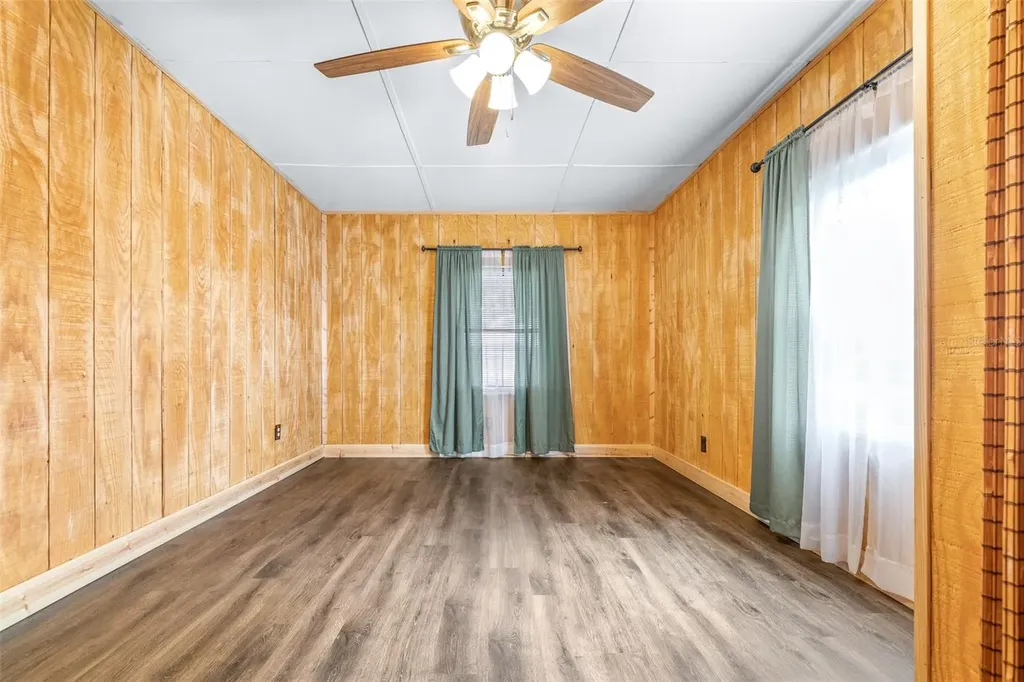 1645 County Road 630 W Frostproof FL 33843