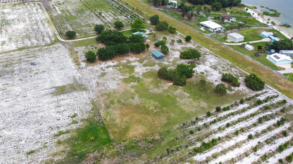 1645 County Road 630 W Frostproof FL 33843