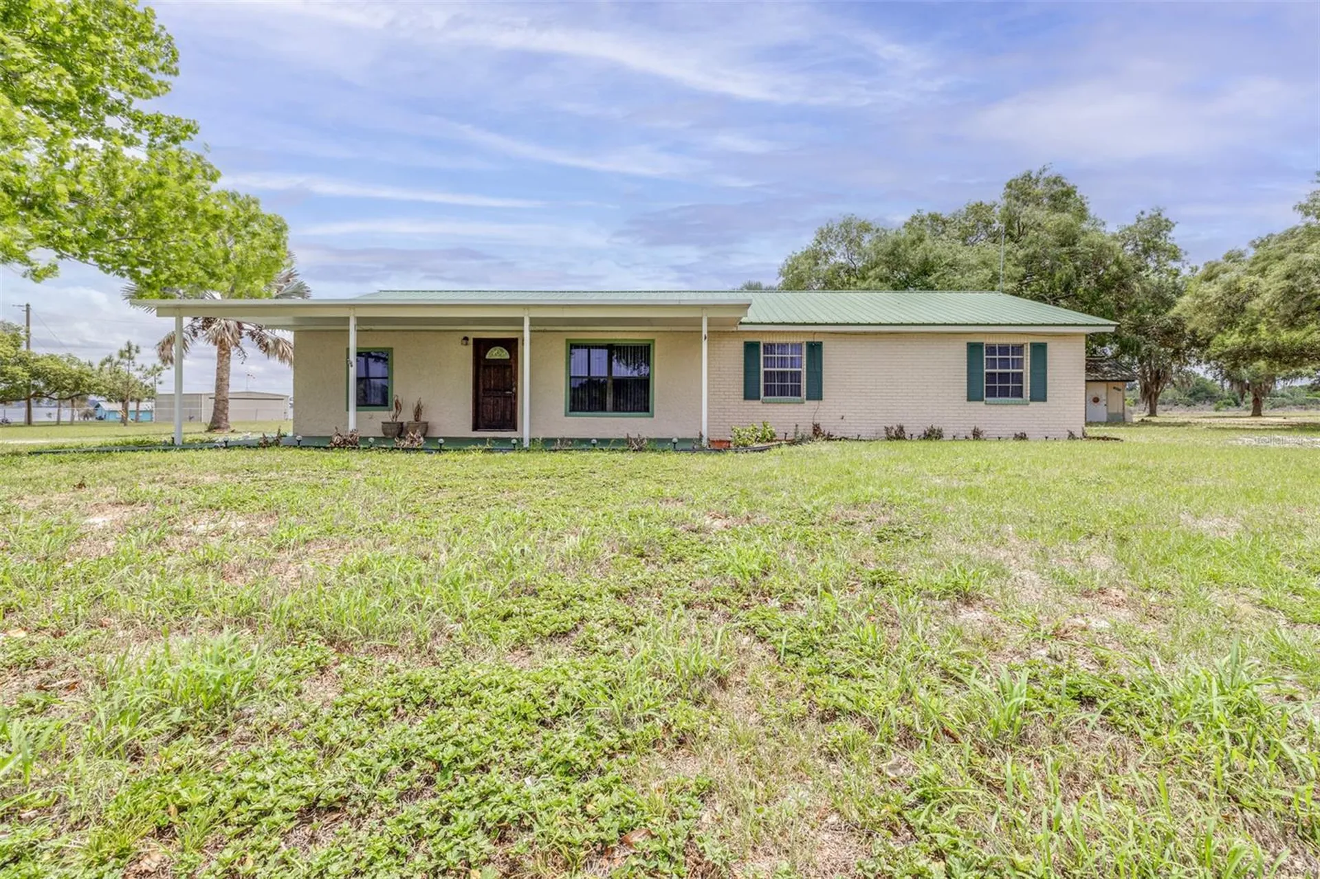 1645 County Road 630 W Frostproof FL 33843
