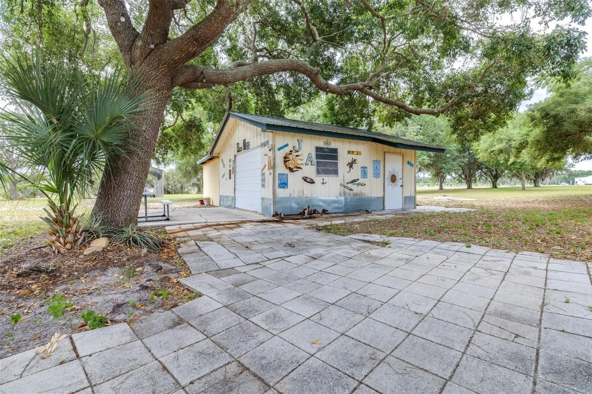 1645 County Road 630 W Frostproof FL 33843