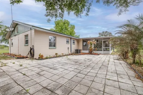 1645 County Road 630 W Frostproof FL 33843