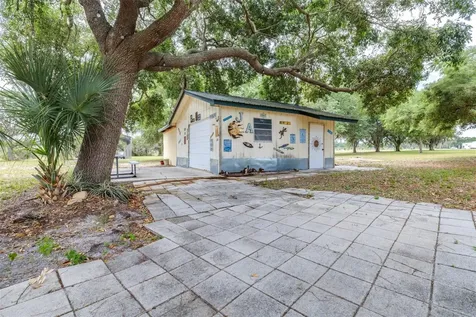 1645 County Road 630 W Frostproof FL 33843