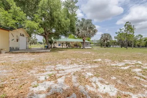 1645 County Road 630 W Frostproof FL 33843