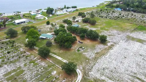 1645 County Road 630 W Frostproof FL 33843