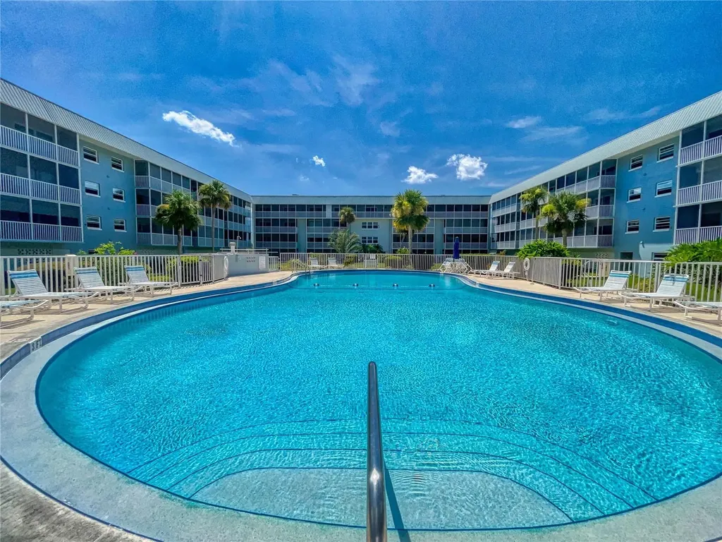 325 N Causeway New Smyrna Beach FL 32169