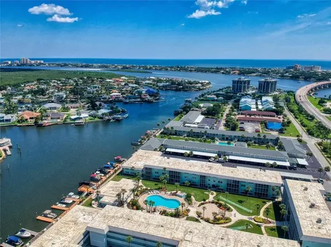 325 N Causeway New Smyrna Beach FL 32169