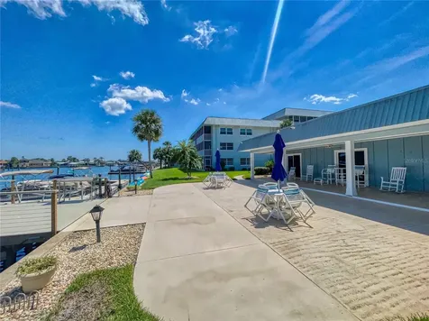 325 N Causeway New Smyrna Beach FL 32169