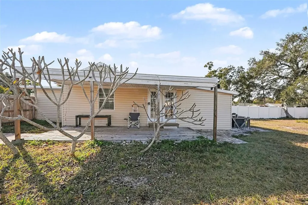 734 New Jersey Street Clearwater FL 33756