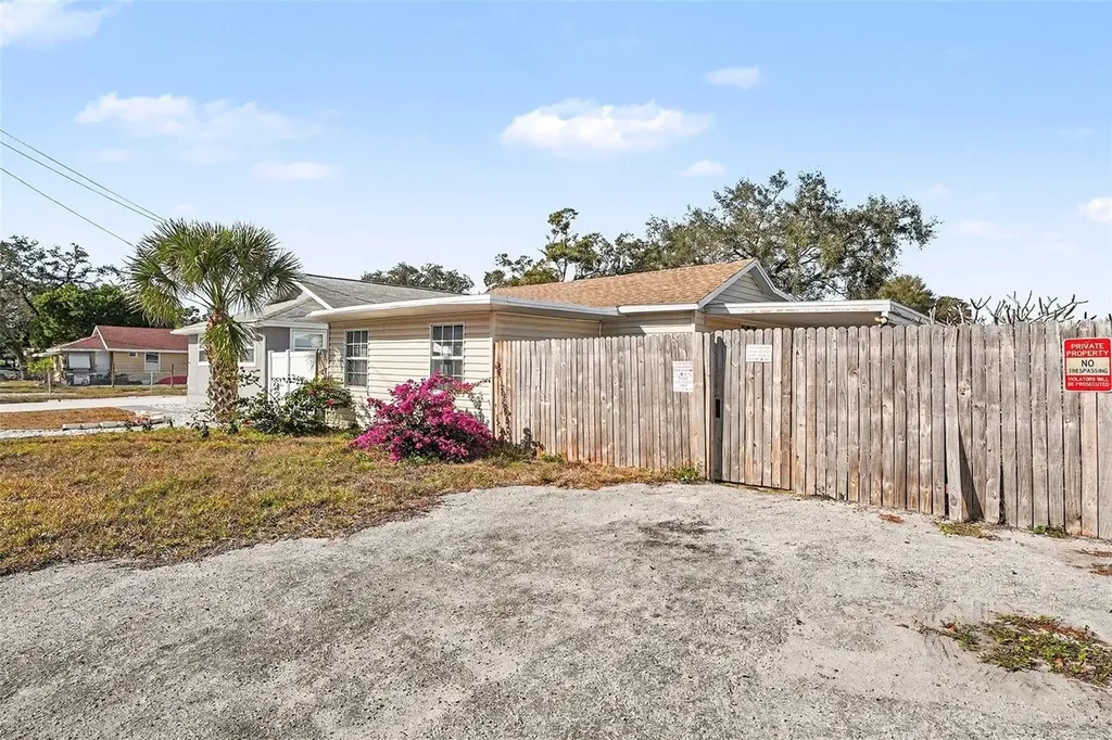 734 New Jersey Street Clearwater FL 33756