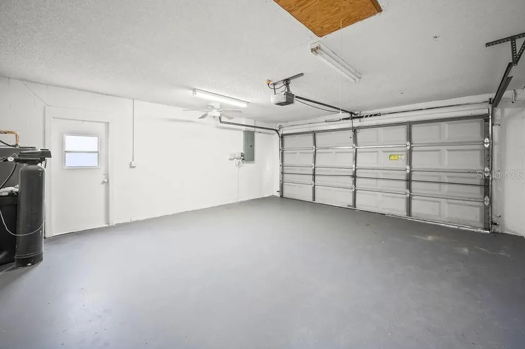 3215 Pine Club Drive Plant City FL 33566