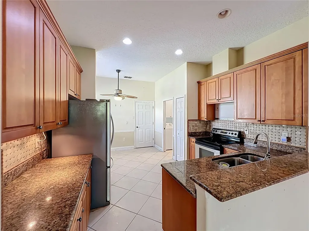 916 Wolf Creek Street Clermont FL 34711
