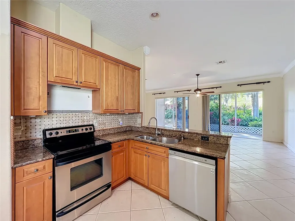 916 Wolf Creek Street Clermont FL 34711