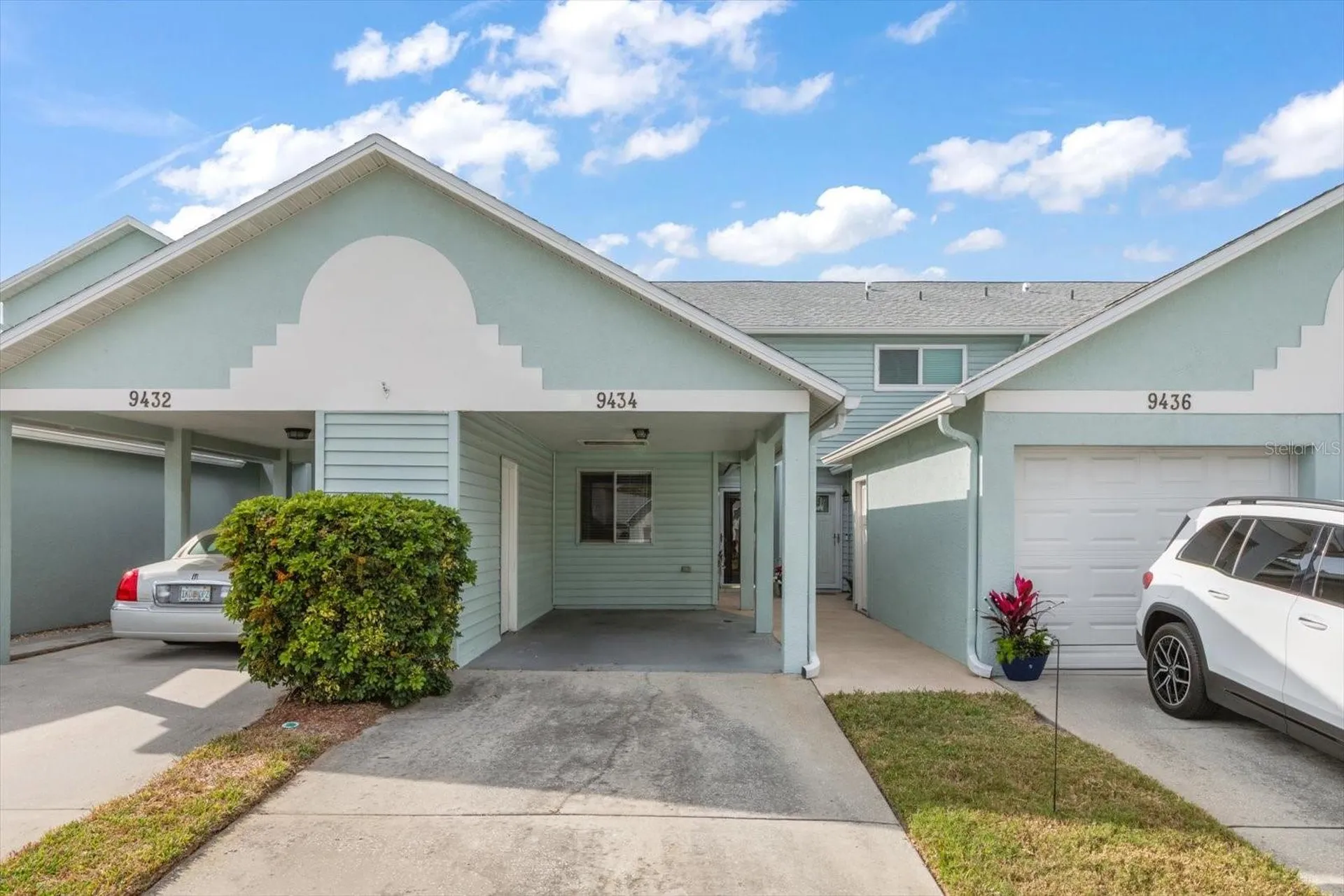9434 Tara Cay Court Seminole FL 33776