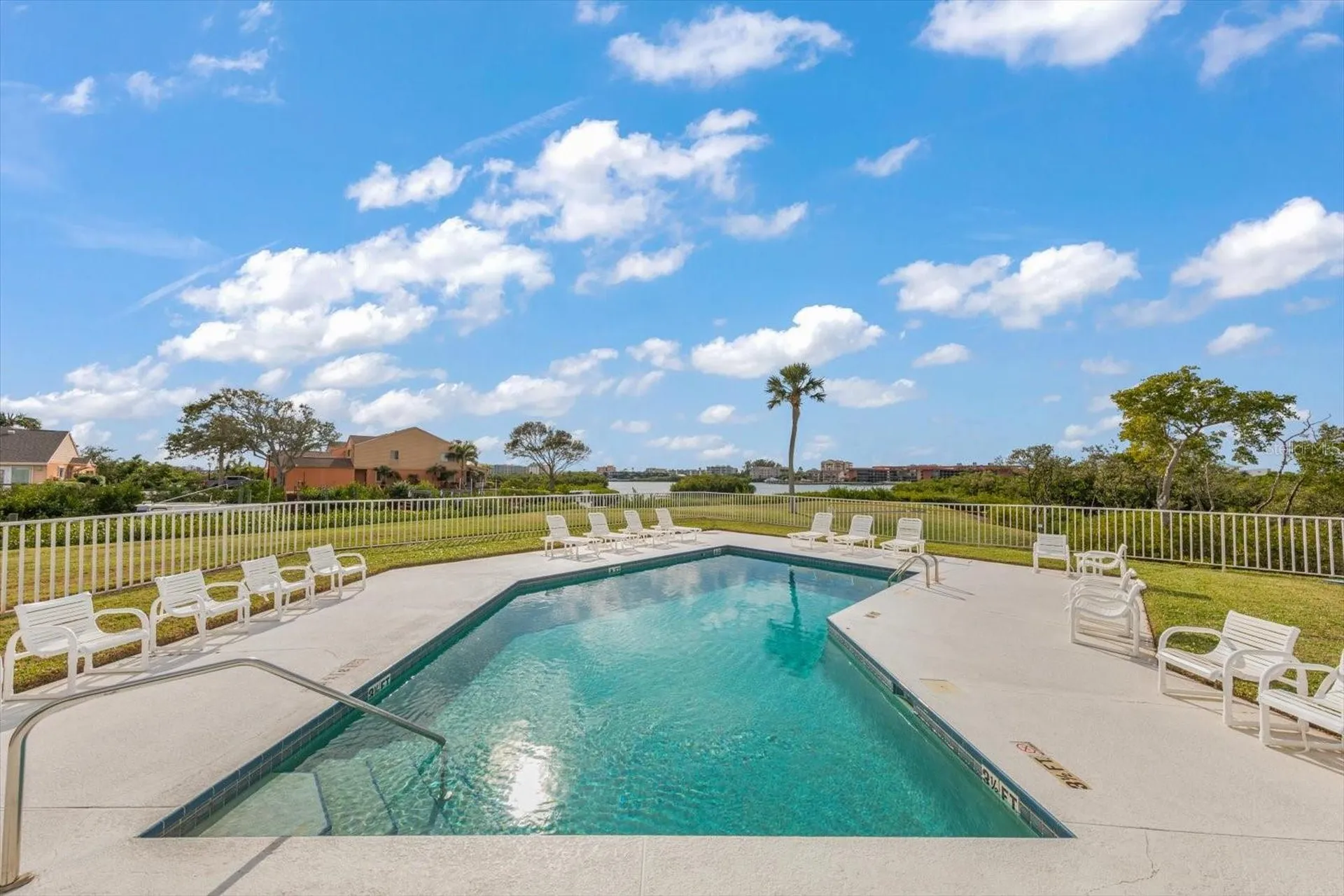 9434 Tara Cay Court Seminole FL 33776