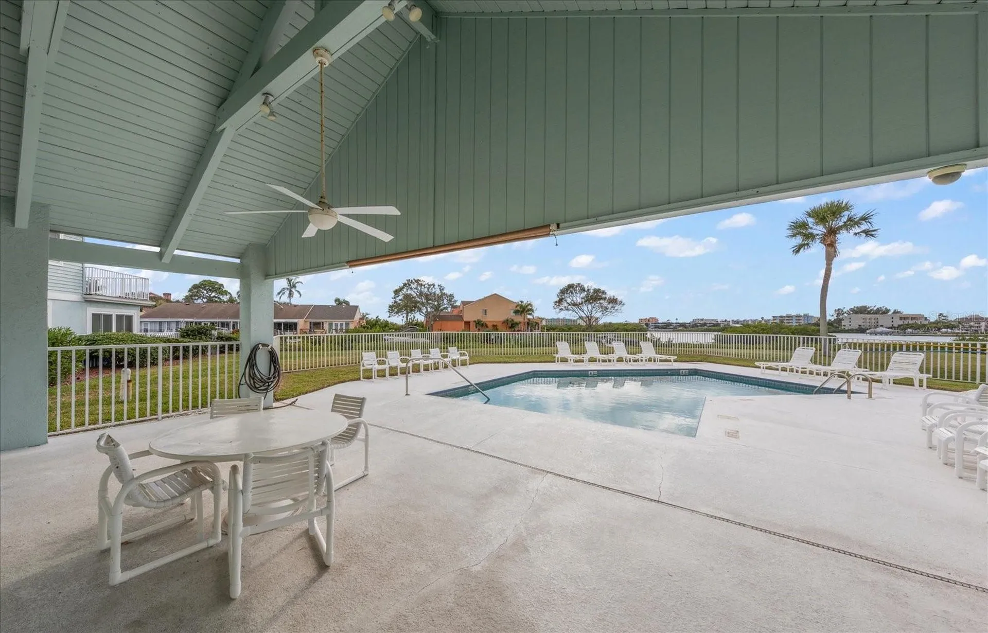 9434 Tara Cay Court Seminole FL 33776