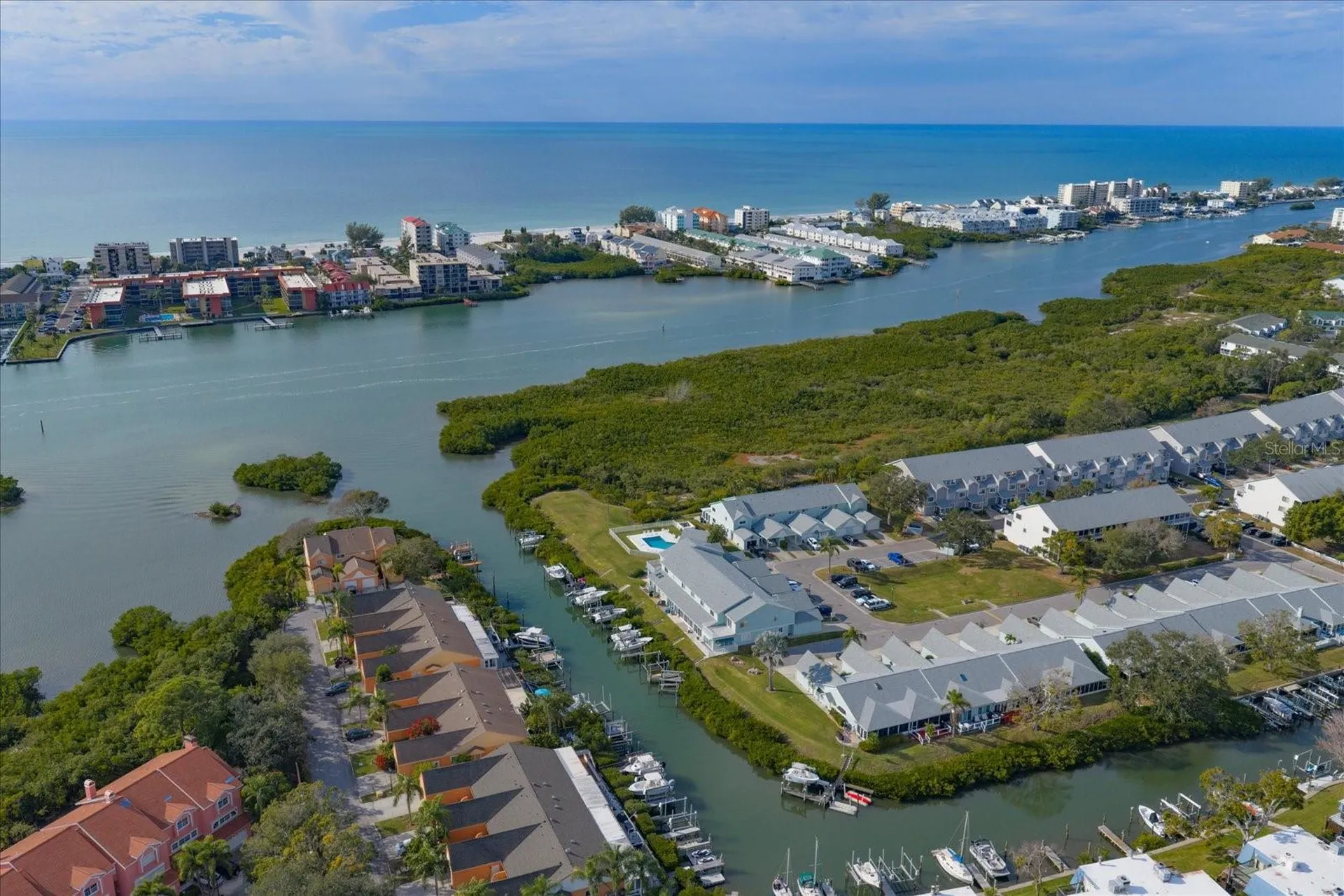 9434 Tara Cay Court Seminole FL 33776