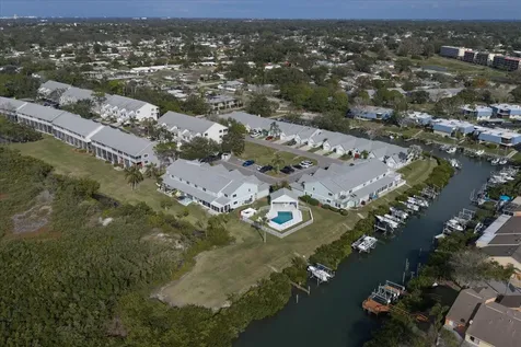 9434 Tara Cay Court Seminole FL 33776