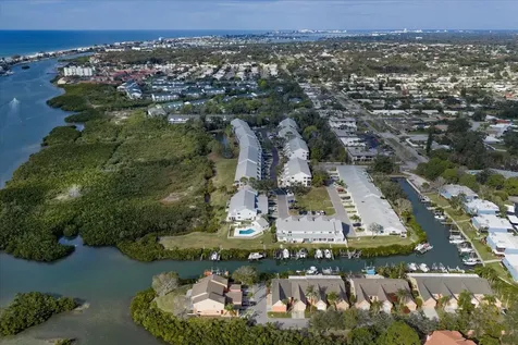 9434 Tara Cay Court Seminole FL 33776