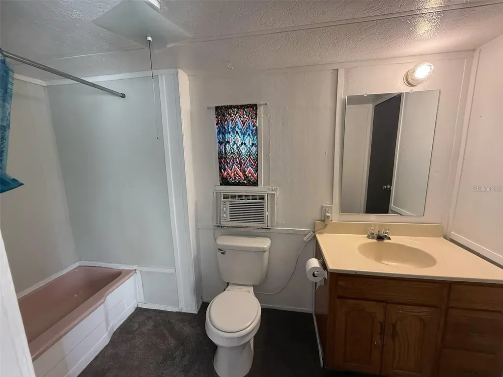 9444 Loras Street New Port Richey FL 34654