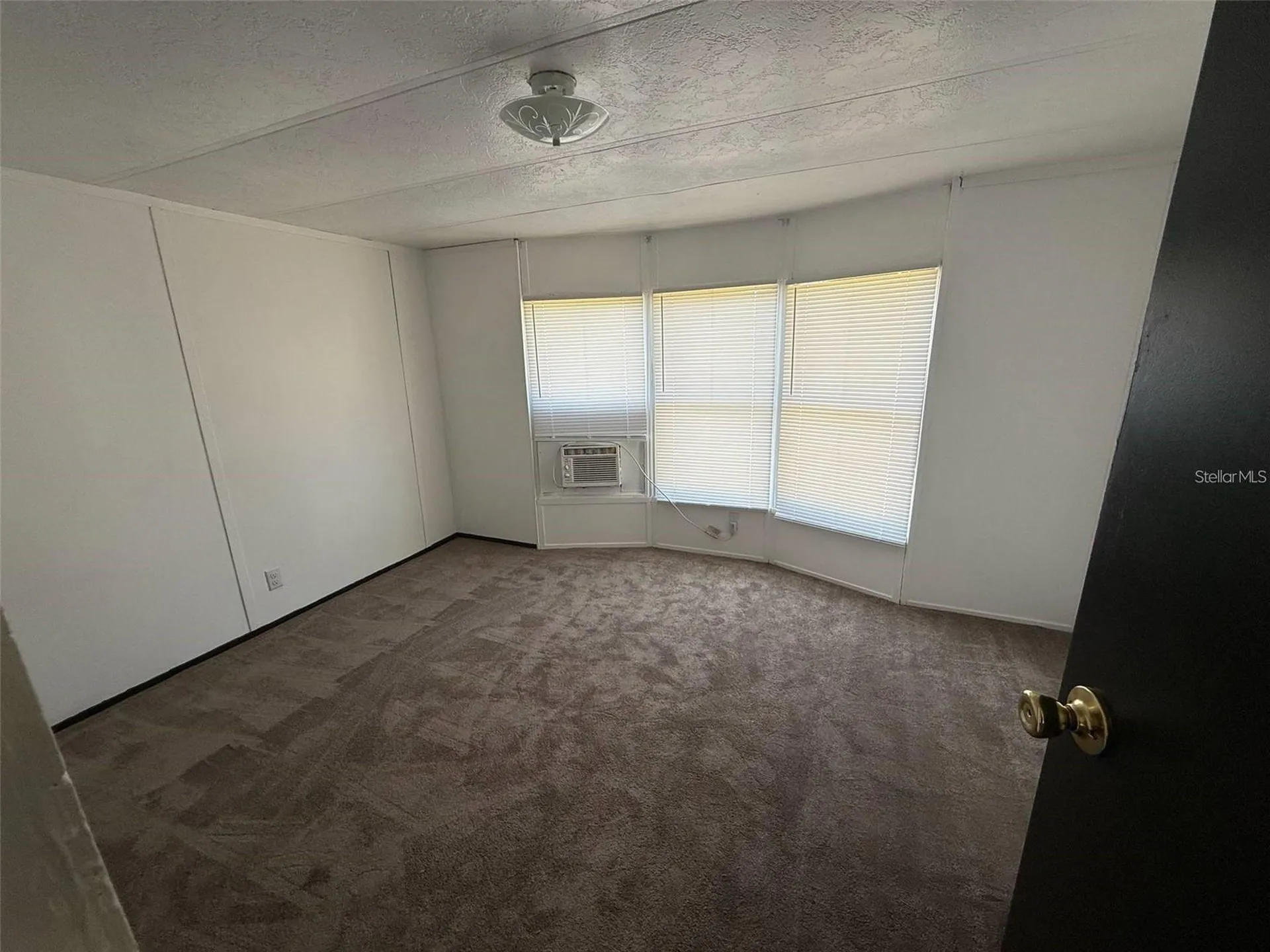9444 Loras Street New Port Richey FL 34654