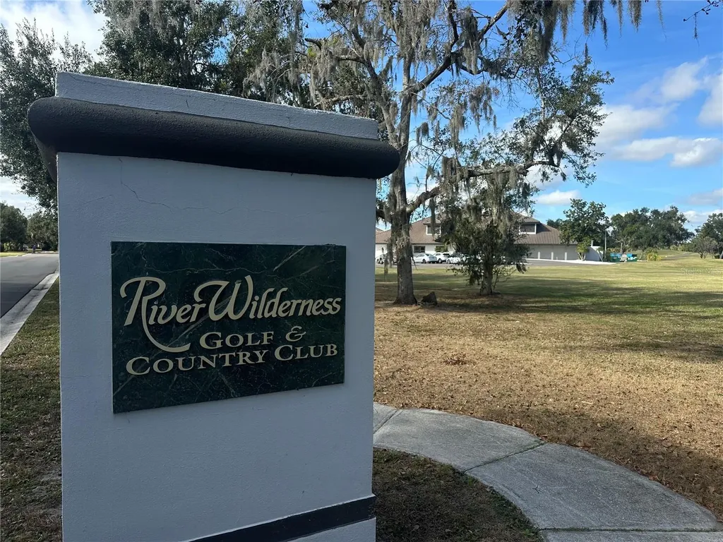 2962 Wilderness Boulevard E Parrish FL 34219