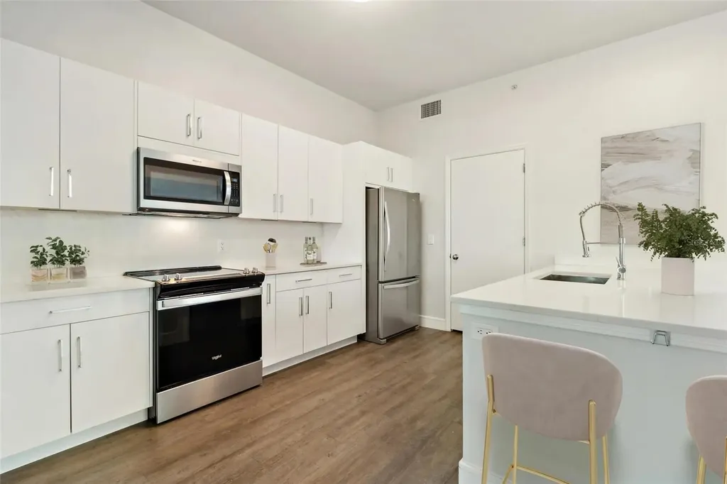 415 E Pine Street Orlando FL 32801