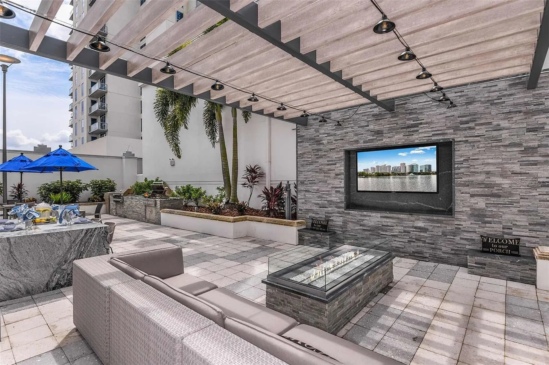 415 E Pine Street Orlando FL 32801