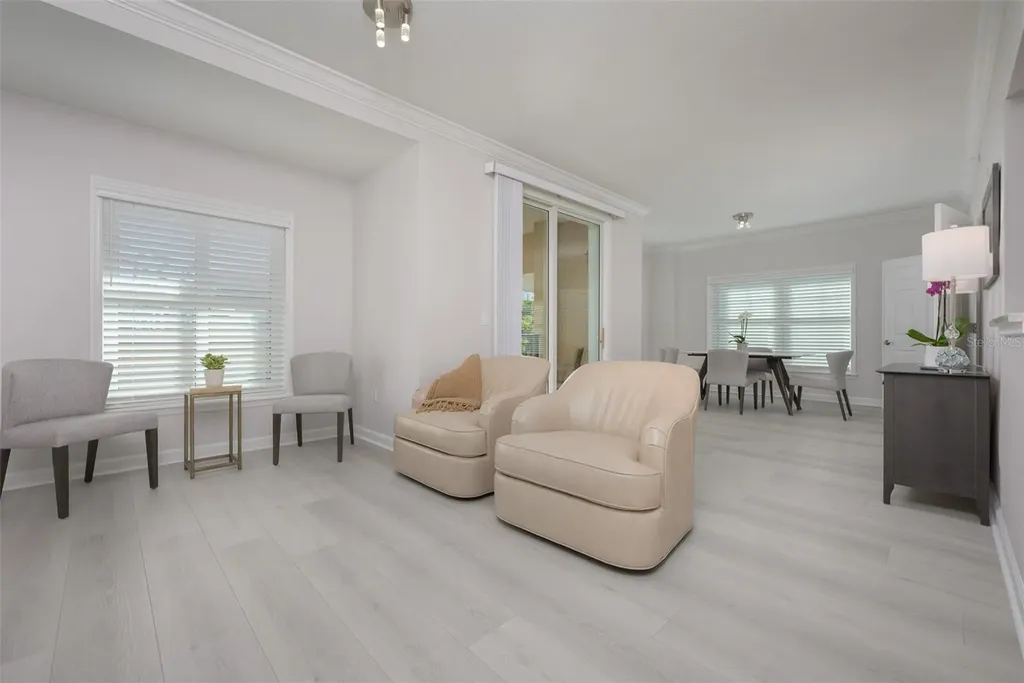 750 N Tamiami Trail Sarasota FL 34236