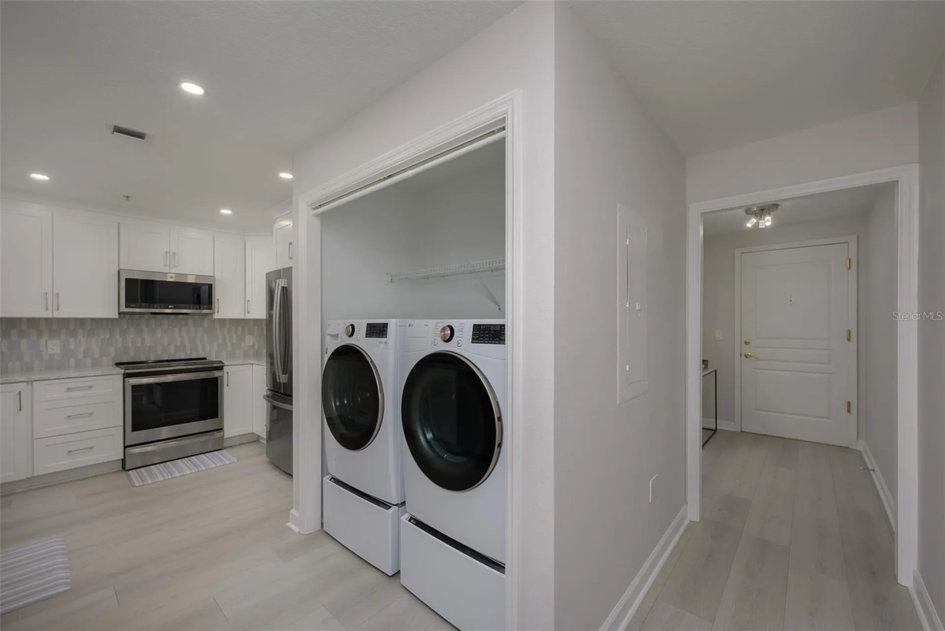 750 N Tamiami Trail Sarasota FL 34236