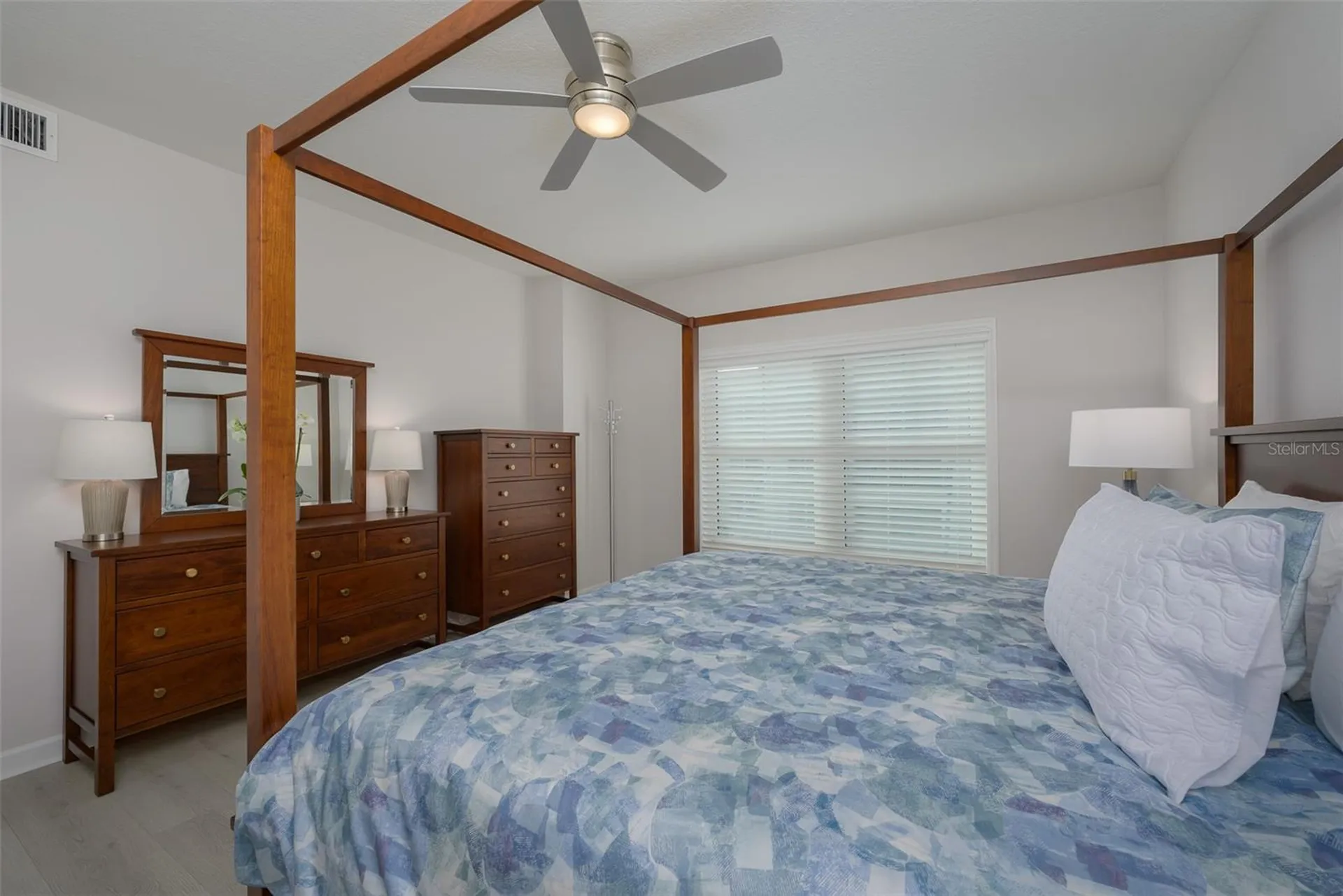 750 N Tamiami Trail Sarasota FL 34236