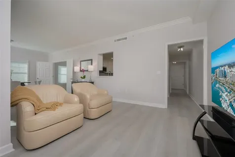 750 N Tamiami Trail Sarasota FL 34236