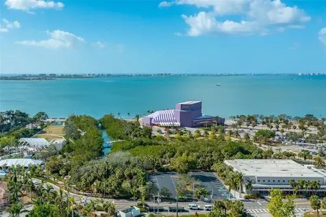 750 N Tamiami Trail Sarasota FL 34236