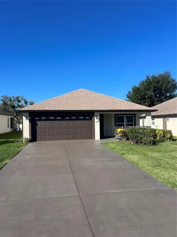 10443 High Grove Avenue Lake Placid FL 33852