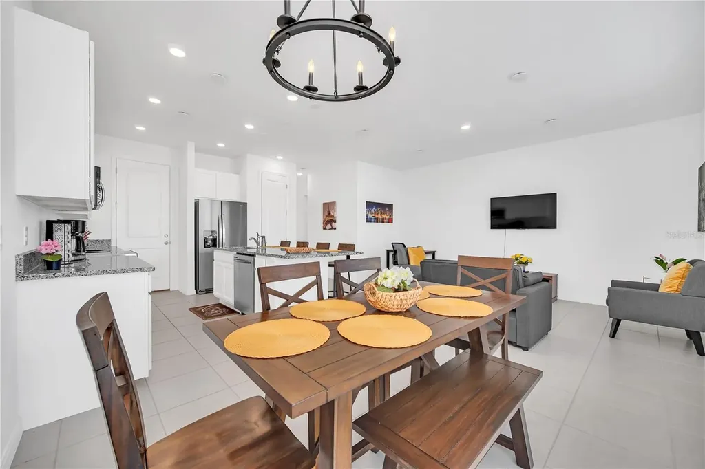 808 Longboat Drive Davenport FL 33896