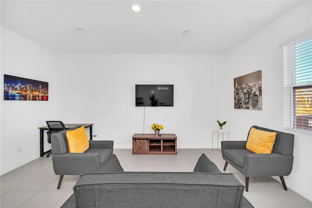 808 Longboat Drive Davenport FL 33896