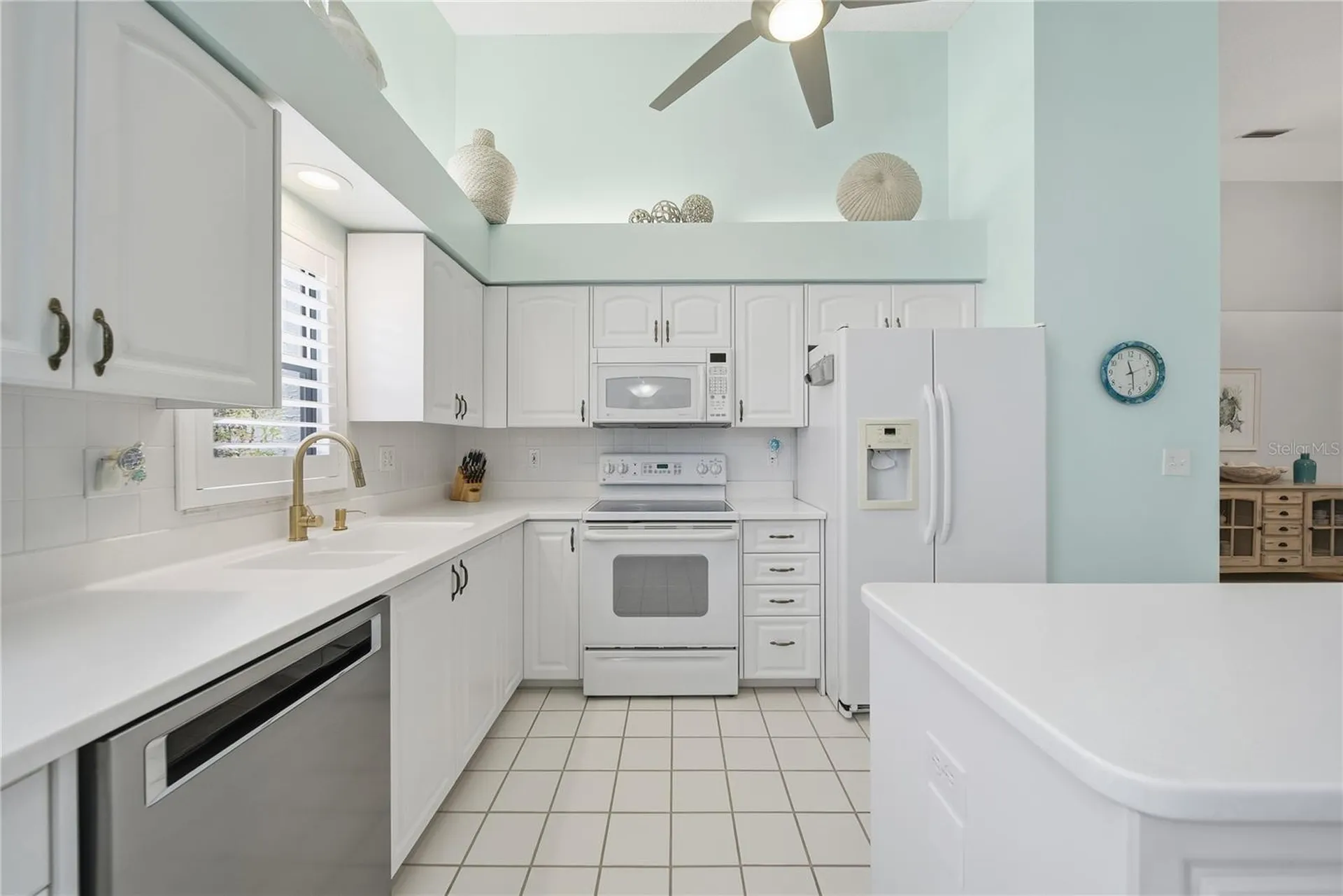 5550 Salem Square Drive S Palm Harbor FL 34685