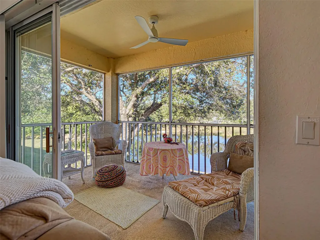 703 Casa Del Lago Way Venice FL 34292