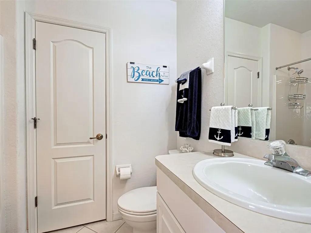 703 Casa Del Lago Way Venice FL 34292