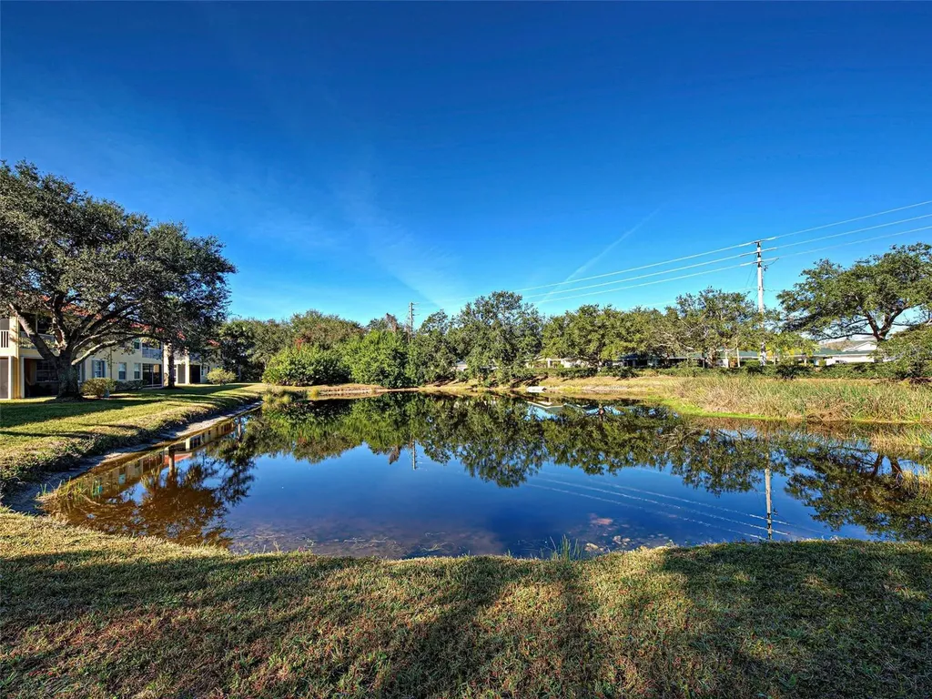 703 Casa Del Lago Way Venice FL 34292