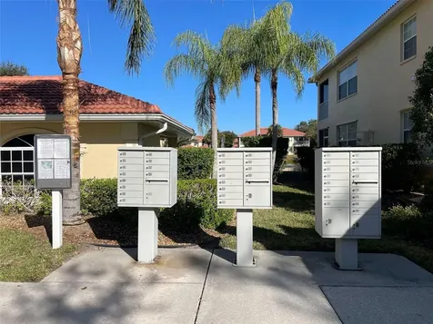 703 Casa Del Lago Way Venice FL 34292