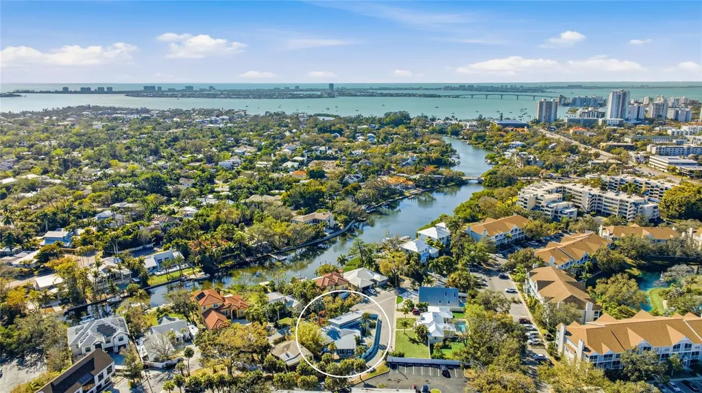 1939 High Point Drive Sarasota FL 34236