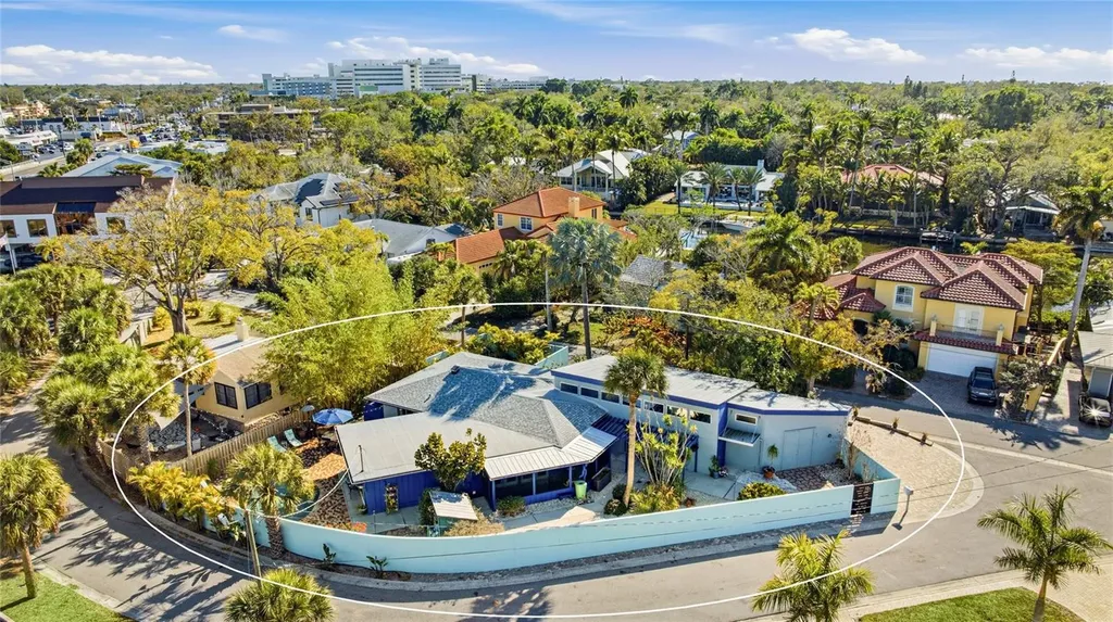 1939 High Point Drive Sarasota FL 34236