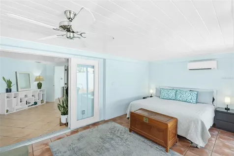 1939 High Point Drive Sarasota FL 34236