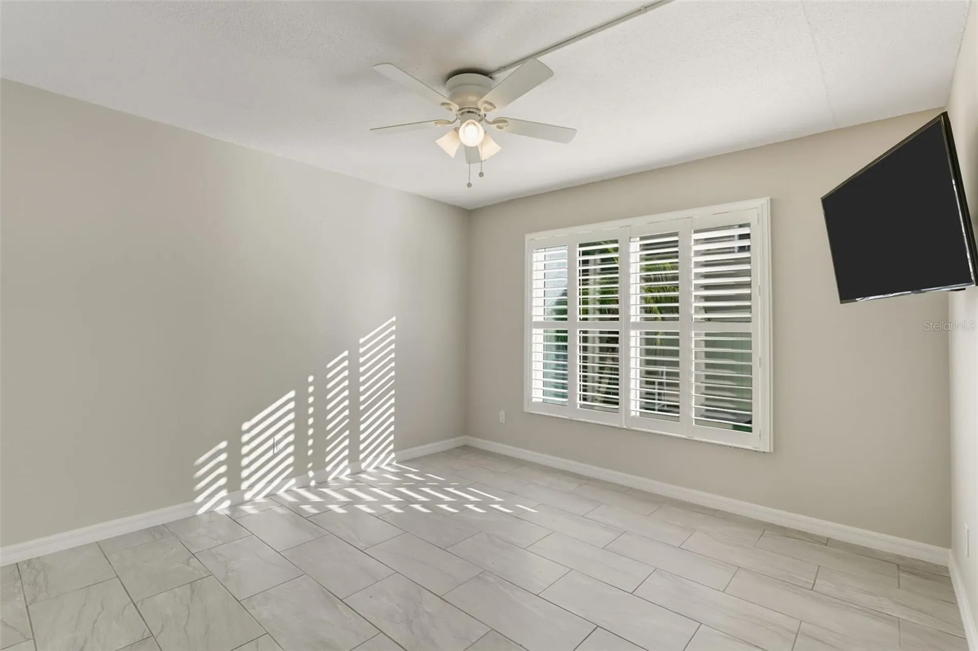 5055 N Beach Road Englewood FL 34223