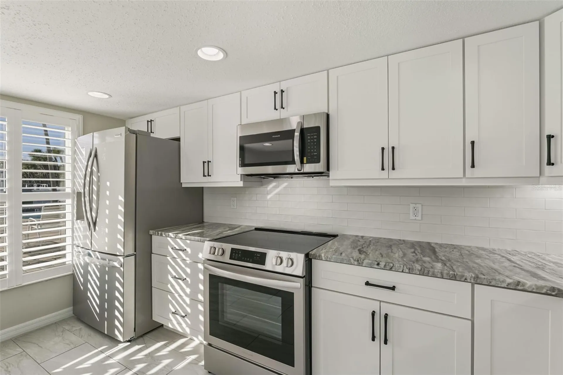 5055 N Beach Road Englewood FL 34223