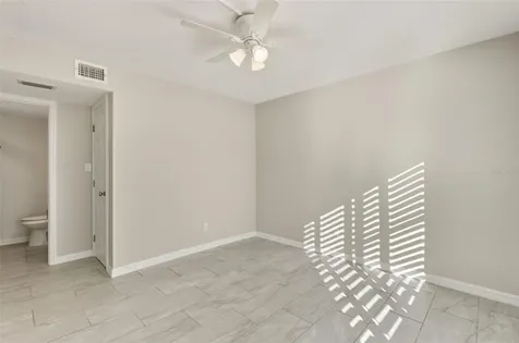 5055 N Beach Road Englewood FL 34223