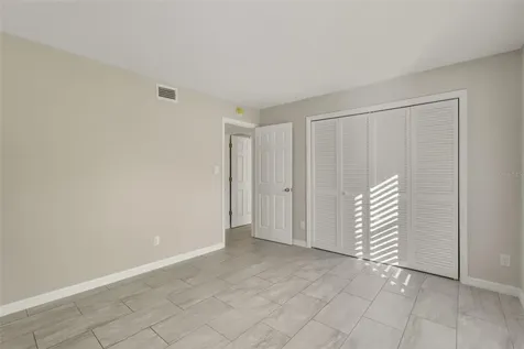 5055 N Beach Road Englewood FL 34223